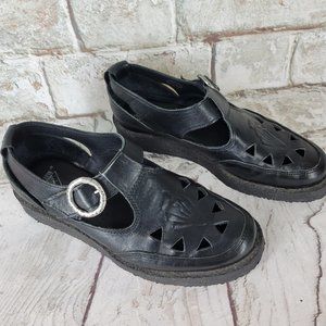 John Fluevog Black Driven Algoma Fisherman Sandals Size 8.5